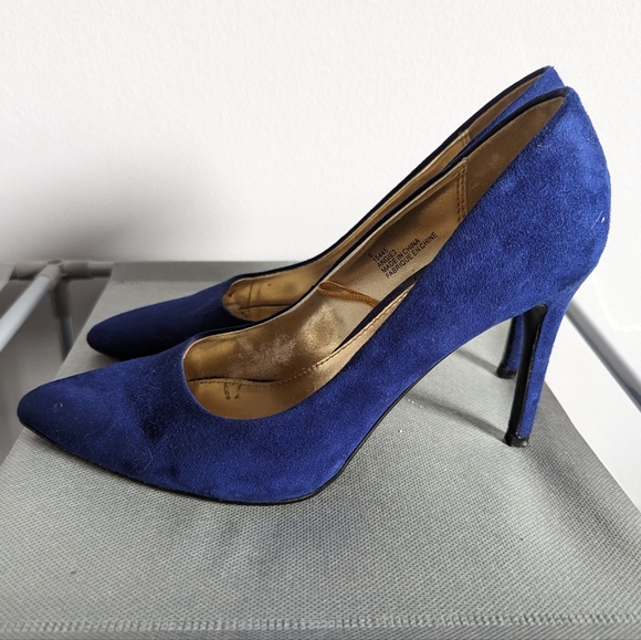🛍️$5 Promo🛍️Blue Faux Suede Shoes - Picture 7 of 10
